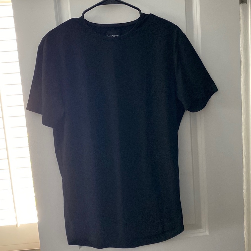 Cuts crew curve-hem t-shirt